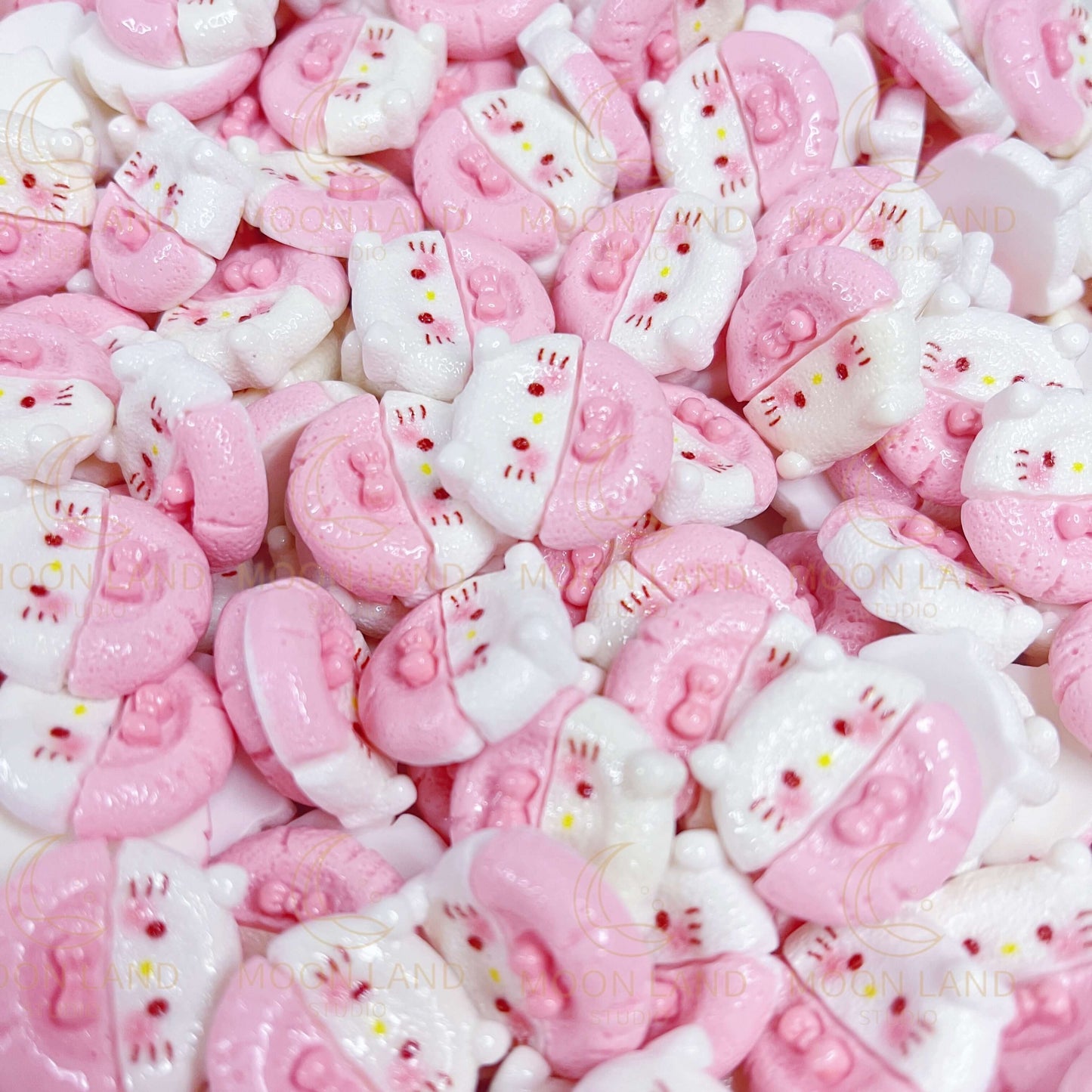Hello Kitty Munch Munch Charms
