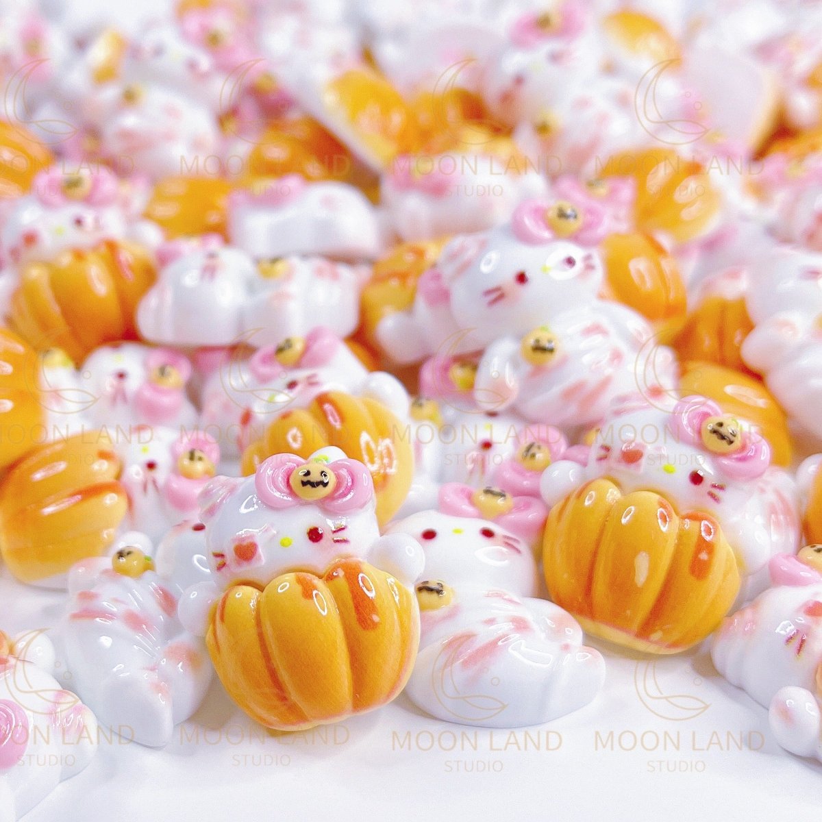 Trick & Treat - Hello Kitty