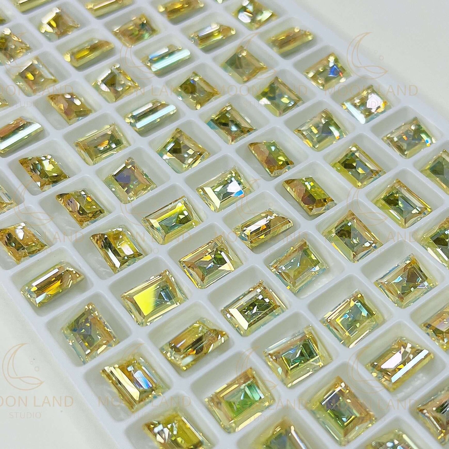 8x6mm EM Rhinestone