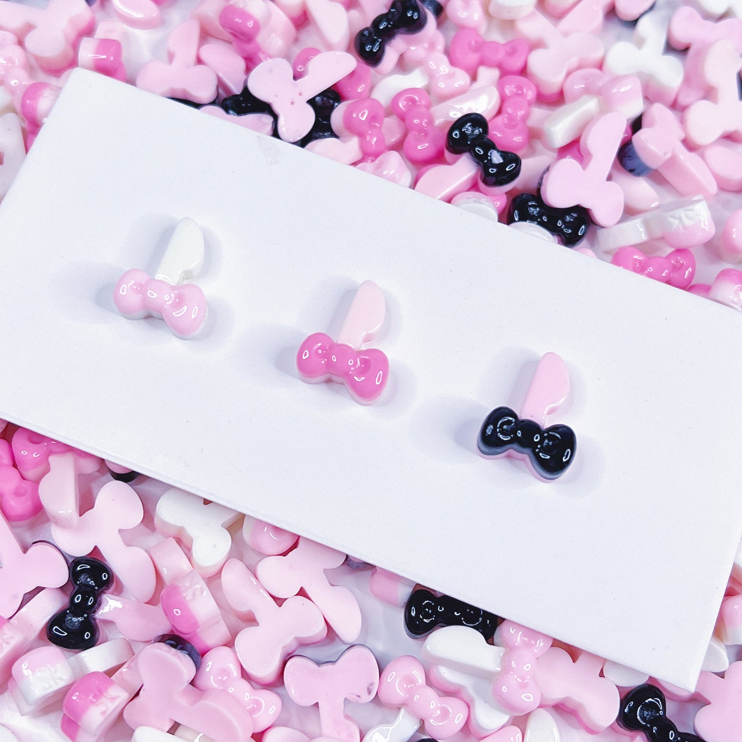 Tiny Table Treasures - Minis